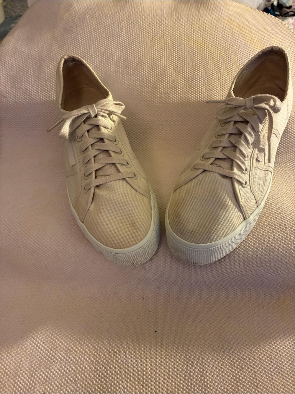 Superga Unisex Low-Top Lace-Up platform Sneakers in Light Beige